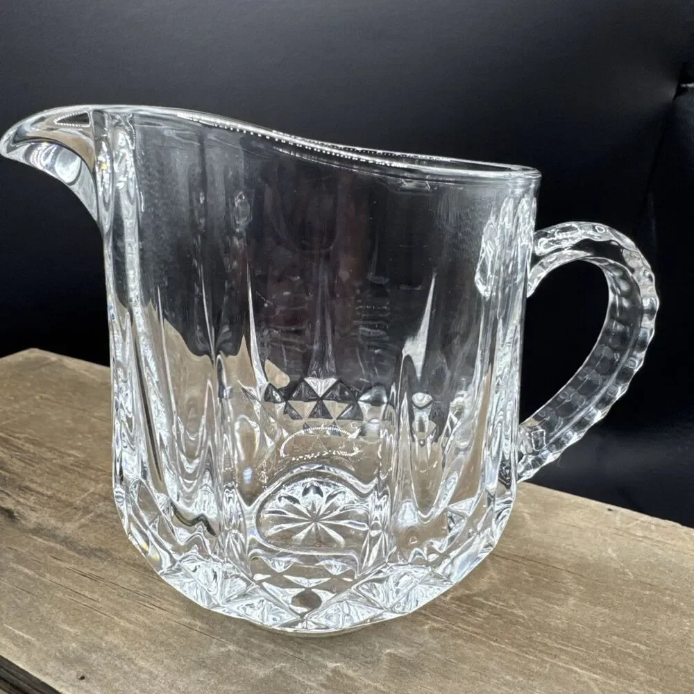 VINTAGE LONGCHAMP CRISTAL D' ARQUES 24% LEAD CRYSTAL CREAMER